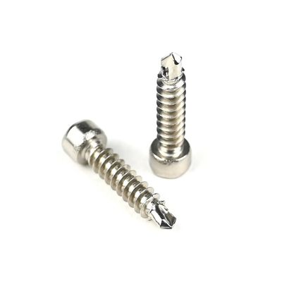 Estrutura de aço para auto-perfurar parafusos M6x25mm Torx Fillister com instalação