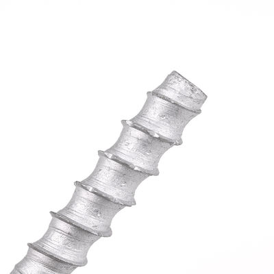 Instalação de parafusos de alvenaria de auto-perfuração de flange hexadecimal para sistema de suspensão de teto