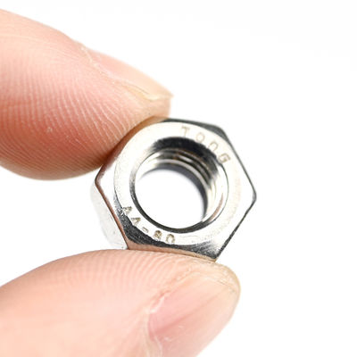 Aço inoxidável A4 inserção de nylon auto-bloqueio Hex Nut M8 1,25mm com opções