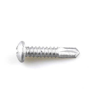 Parafuso de telhado de aço inoxidável revestido com liga de zinco 5.5x25 Phillips Pan Head para apoio de canto do telhado