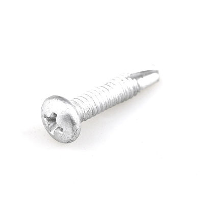 Parafusos de cabeça de panela revestidos com parafusos de cobertura de recessos cruzados para conexão de paredes de telhado de metal